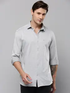 SHOWOFF Comfort Spread Collar Cotton Casual Shirt