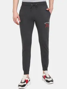 V-Mart Men Regular Fit Mid-Rise Joggers