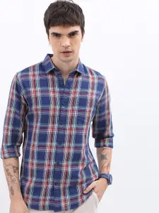HIGHLANDER Slim Fit Tartan Checks Opaque Casual Shirt