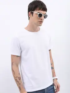 HIGHLANDER Men Popcorn Structured Slim Fit T-shirt