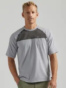 Wrangler Colourblocked Round Neck Long Sleeves Cotton T-shirt