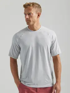 Wrangler Round Neck Raglan Sleeves Sports Cotton T-shirt
