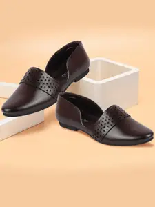 FAUSTO Men Textured Lightweight Comfort Insole Basics Mojaris With Laser Cuts