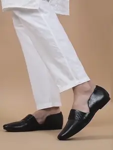 FAUSTO Men Textured Lightweight Comfort Insole Basics Mojaris With Laser Cuts