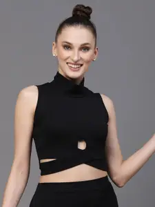 Oomph! High Neck Sleeveless Twisted Crop Top