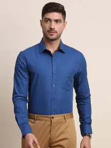 INVICTUS Classic Slim Fit Pure Cotton Formal Shirt