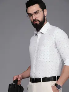 Raymond Men Slim Fit Geometric Printed Pure Cotton Formal Shirt