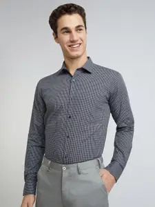 Park Avenue Pure Cotton Slim Fit Micro Checked Formal Shirt