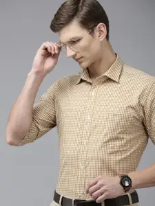 Park Avenue Pure Cotton Slim Fit Gingham Checked Formal Shirt