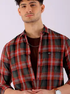The Indian Garage Co Men Pure Cotton Slim Fit Opaque Checked Casual Shirt