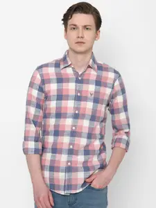 AMERICAN EAGLE OUTFITTERS Slim Fit Checked Pure Cotton Casual Shirt