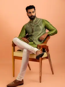 KISAH Mandarin Collar Kurta With Churidar & Nehru Jacket