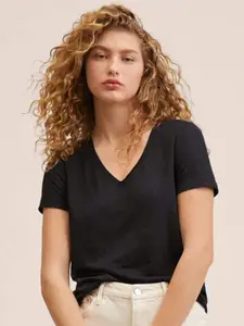 COLOR CAPITAL V-Neck Relaxed Fit T-shirt