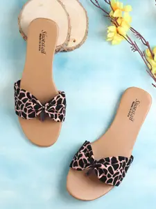 Shoestail Women Printed Open Toe Flats With Bows