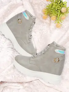 DEAS Women Casual Flatform-Heeled Boots With Buckle Details