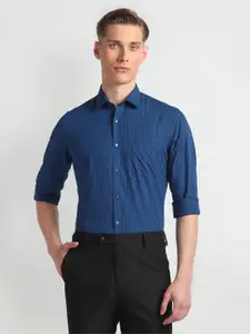Arrow Slim Fit  Micro Checks Pure Cotton Formal Shirt