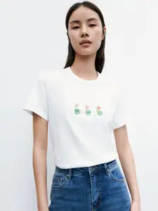 Urban Revivo Women Floral Beaded Detail Pure Cotton T-shirt