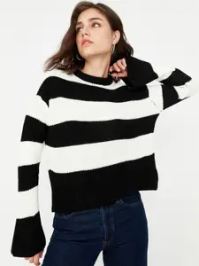 Trendyol Round Neck Acrylic Pullover Sweater