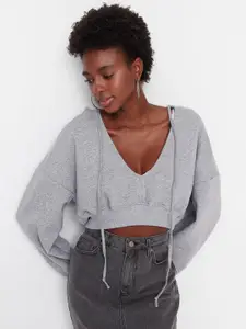 Trendyol Hooded Long Sleeves Sweatshirt