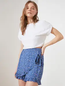 Trendyol Floral Printed Overlap Panel Mini Skort Skirt