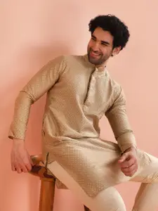 KISAH Woven Desing Mandarin Collar Kurta