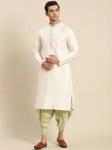 KISAH Men Solid Regular Fit Thread Work Kurta