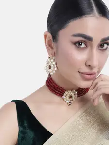 Peora Gold-Plated Kundan Studded Choker Necklace Jewellery Set