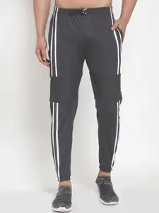 KLOTTHE Men Mid Rise Relaxed Fit Joggers