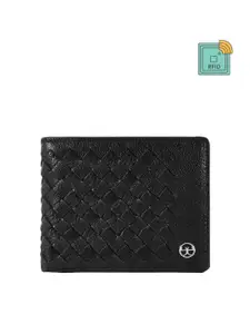 Eske Men Leather Two Fold Wallet