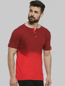 Campus Sutra Maroon Henley Neck Short Sleeves Casual Cotton T-shirt