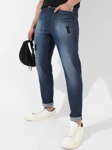 Campus Sutra Men Navy Blue Smart Light Fade Cat Scratches Cotton Slim Fit Jeans