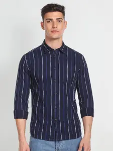 Flying Machine Striped Chambray Pure Cotton Casual Shirt