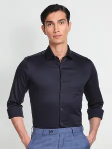 Arrow Spread Collar Slim Fit Cotton Casual Shirt