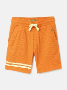 United Colors of Benetton Boys Mid-Rise Knee Length Cotton Shorts