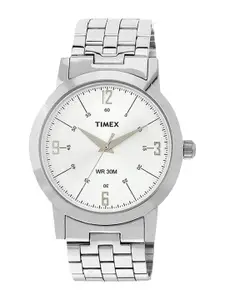 Timex Men Stainless Steel Bracelet Style Straps Analogue Watch TI000T10400