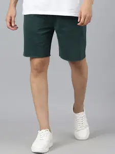 Kotty Men Green Mid-Rise Regular Shorts
