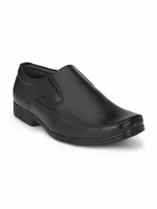 Provogue Men Textured Formal Slip On Shoes