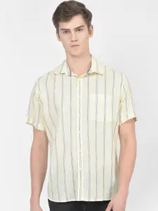Crimsoune Club Slim Fit Striped Opaque Casual Shirt