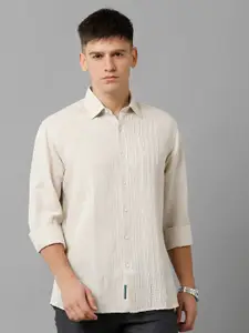 Linen Club Opaque Striped Casual Shirt