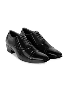 Bxxy Men Perforated Heeled Formal Brogues