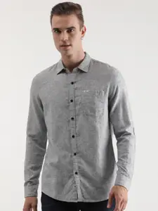 Lee Slim Fit Spread Collar Cotton Casual Shirt