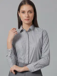 English Navy Striped Spread Collar Formal Shirt
