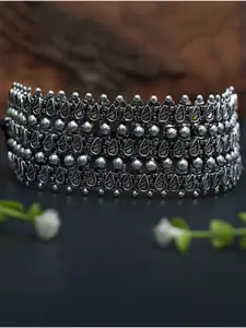Ozanoo Silver-Plated Oxidised Choker Necklace