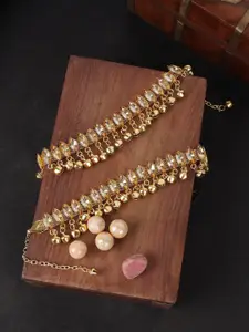 ANIKAS CREATION Gold-Plated Peach Stone and Kundan-Studded & Golden Beaded Anklet