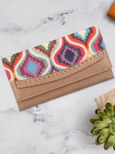 THE CLOWNFISH Ladyluxe Women Printed Leather Two Fold Wallet