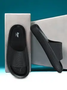 Paragon Men Textured Lightweight Rubber Sliders