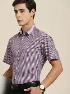 Hancock Men Slim Fit Gingham Checks Wrinkle Resistant Opaque Formal Shirt