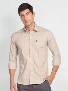 Arrow Sport Checked Spread Collar Slim Fit Cotton Casual Shirt