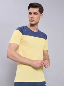 Technosport Colourblocked Antimicrobial Slim Fit T-shirt