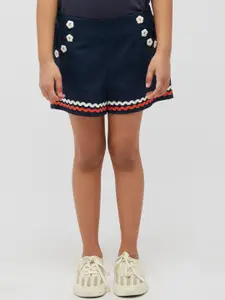 One Friday Girls Floral Printed Mid Rise Pure Cotton Shorts